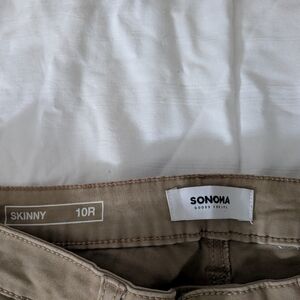 Sonoma Skinny Jeans in Khaki/Tan